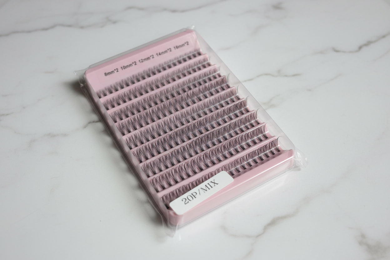 Calm Kiss™ Lash Clusters