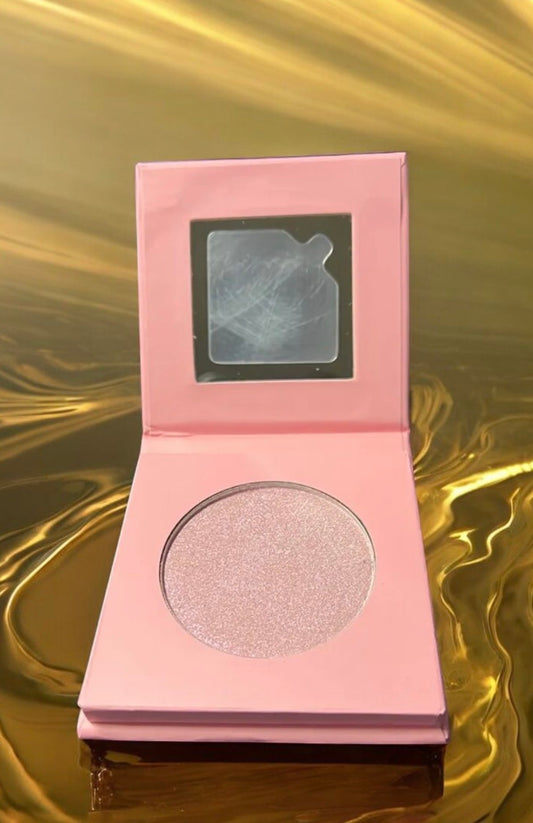 GlowHaze™ Radiant Highlighter