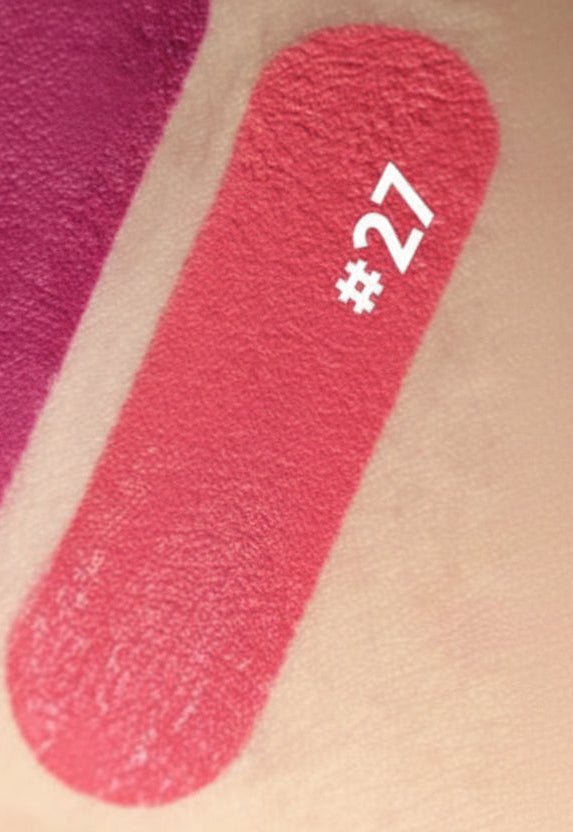 VelvetHush™ Matte Liquid Lipstick