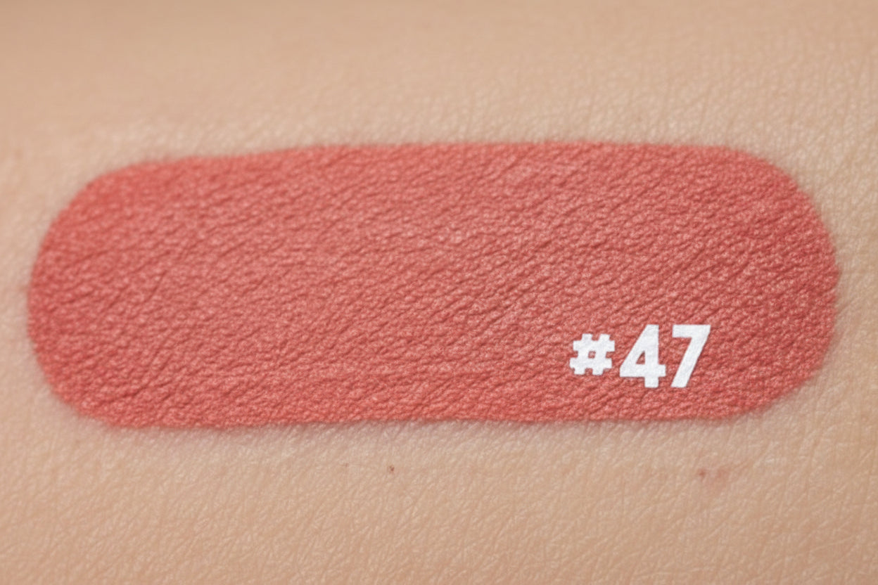 VelvetHush™ Matte Liquid Lipstick